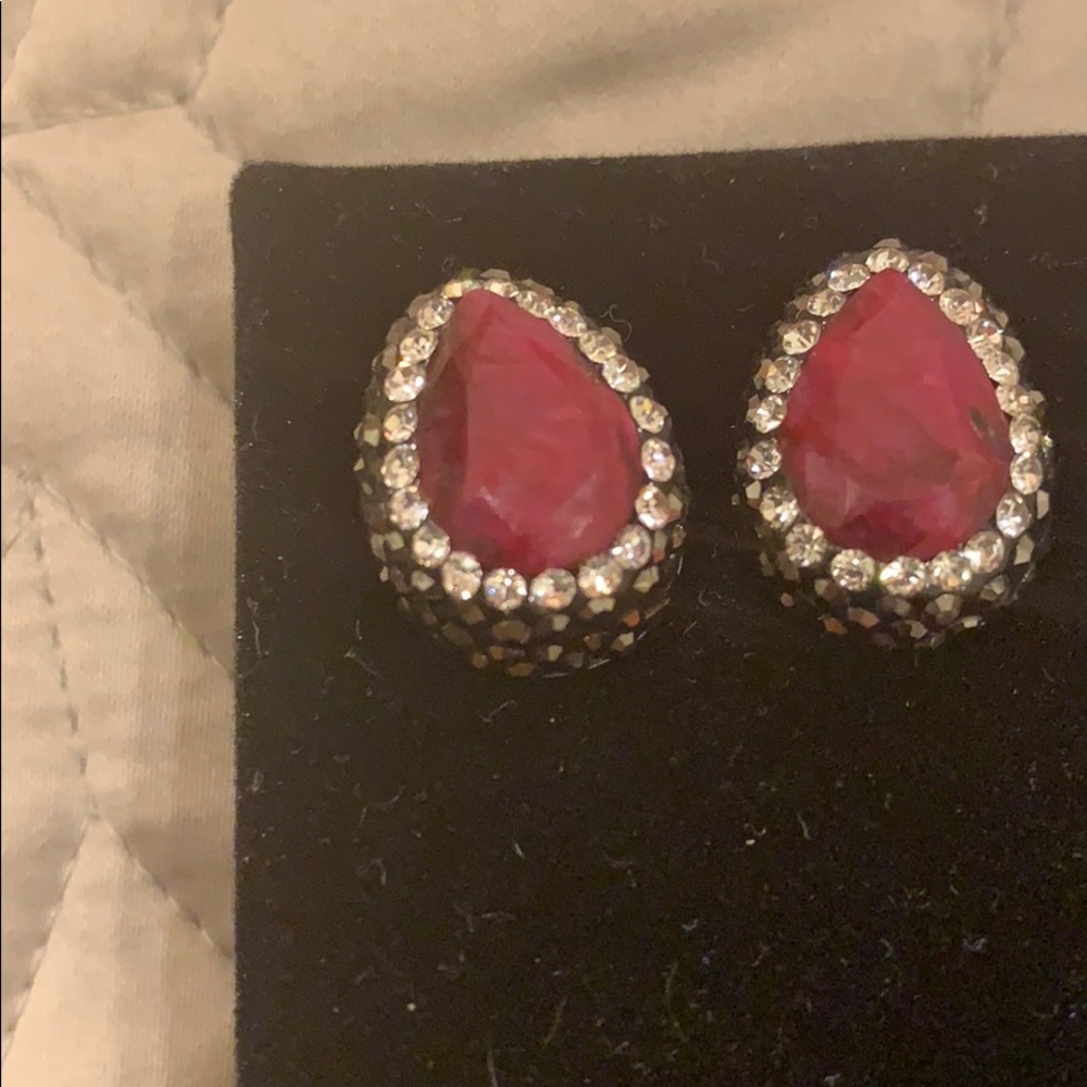Earings
